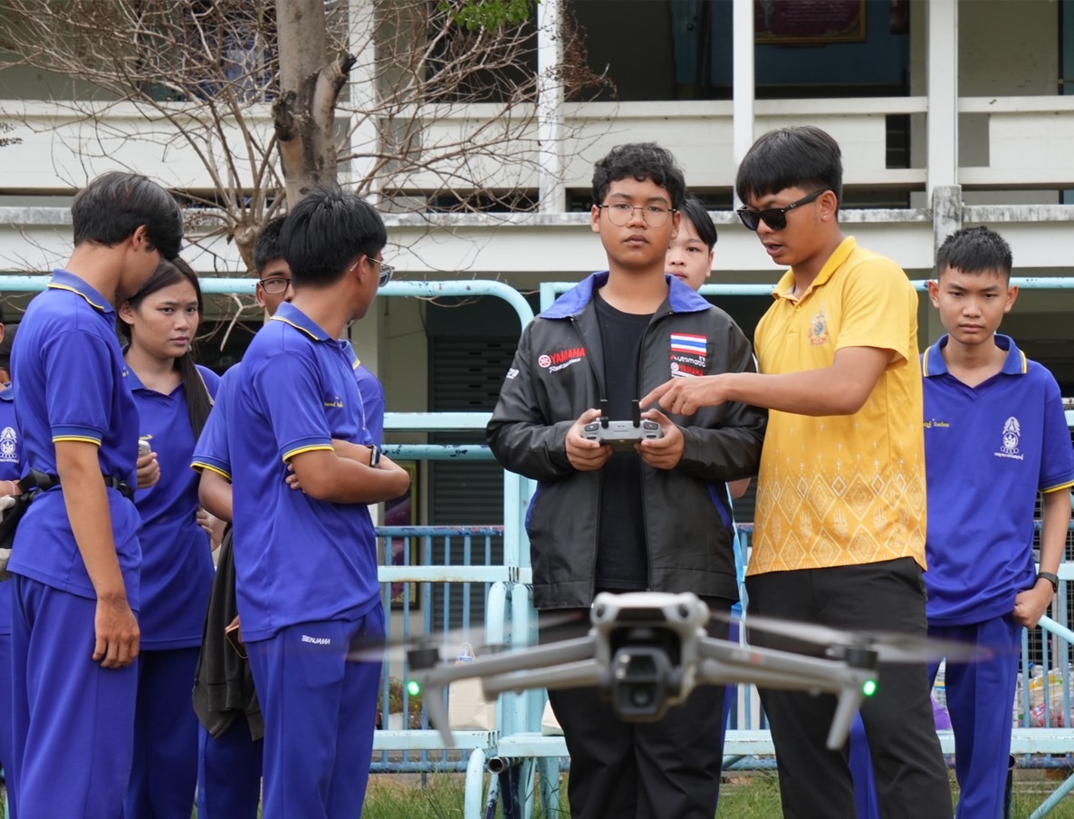 IMAGE - 3849