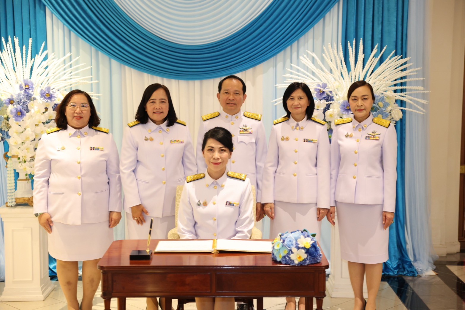 IMAGE - 4884