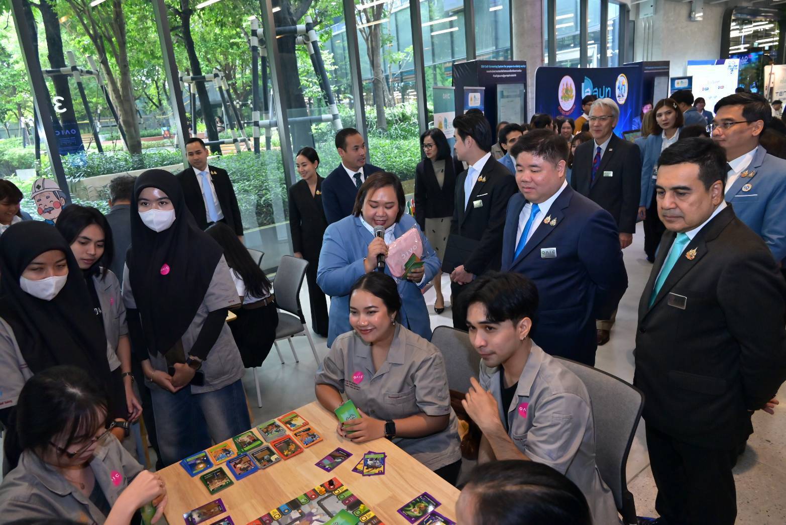IMAGE - 4942